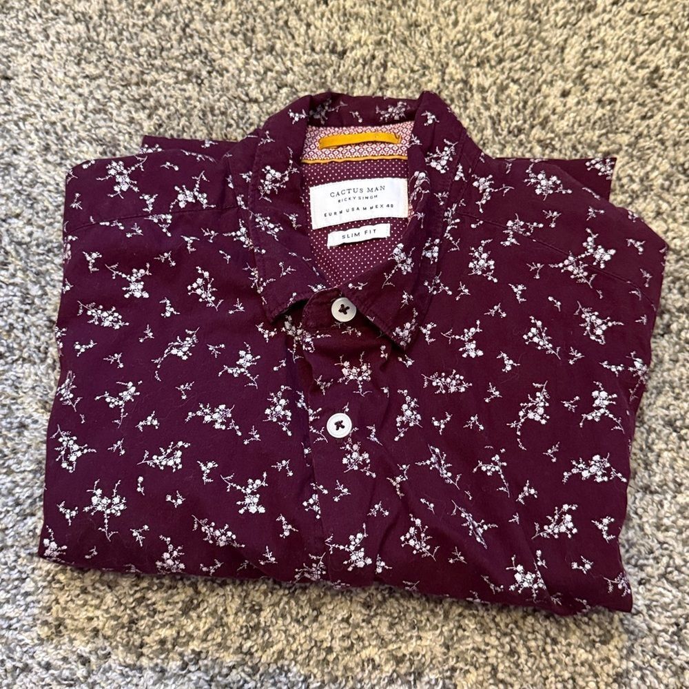 Cactus man Short Sleeve Buttondown shirt Men’s M